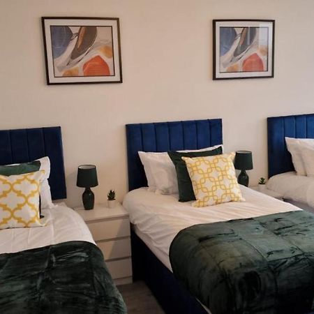 1 Bedroom Apartment - Flitwick - Contractor Friendly - Tourist Ready - Full Kitchen - Wifi - Smart Tv - Sofa Bed - Free Parking - Ideal For Short Or Long Stays Flitwick (Bedfordshire) Exterior foto