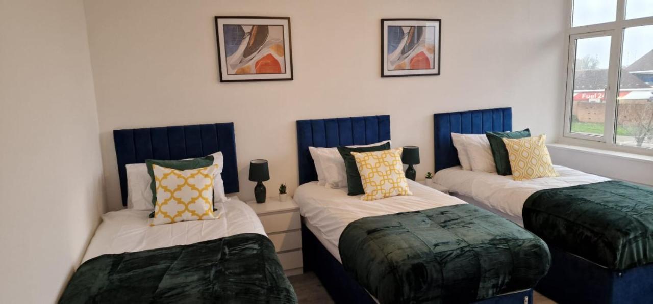 1 Bedroom Apartment - Flitwick - Contractor Friendly - Tourist Ready - Full Kitchen - Wifi - Smart Tv - Sofa Bed - Free Parking - Ideal For Short Or Long Stays Flitwick (Bedfordshire) Exterior foto